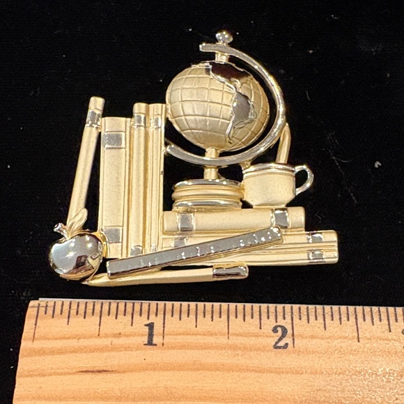 Gold Desk Globe & Books Decorative Accent Pin - Picture 2 of 3